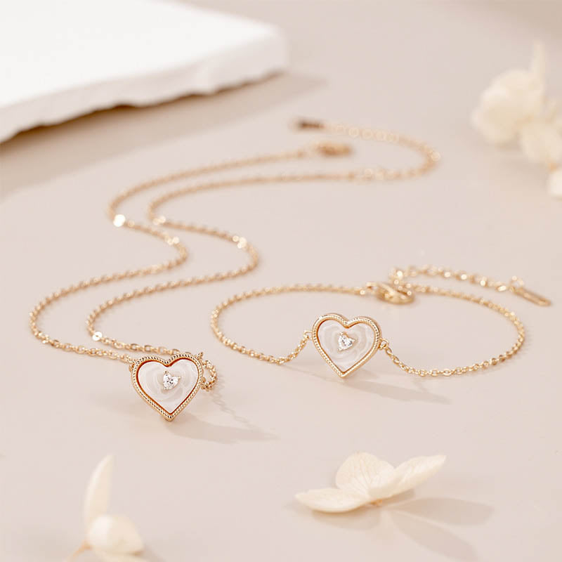 Heart Shaped White Shell Bracelet