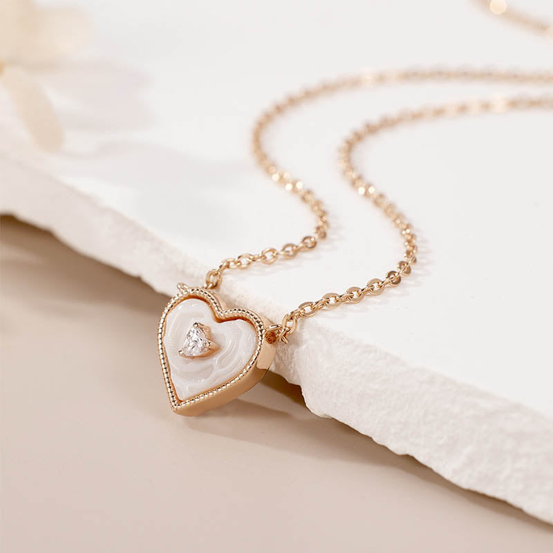 Heart Shaped White Shell Bracelet